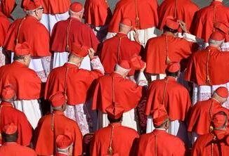Nuovo Papa come funziona il Conclave niente cellulari ne tv clausura assoluta per i cardinali