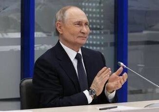Putin loda Musk e lo paragona a Korolev padre del programma spaziale Urss