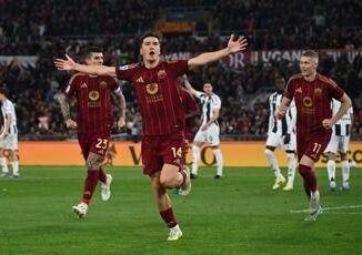 Roma Juventus 1 1 Shomurodov risponde a Locatelli