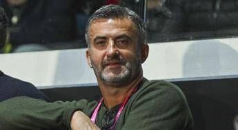 Roma auto in fiamme nella villa di Christian Panucci la pista dolosa