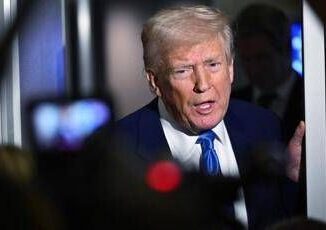 Rubano terre e uccidono i bianchi Trump minaccia di disertare G20 in Sudafrica