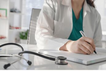 Tumori, Iss: “In 15 anni mortalità ridotta di oltre il 20% in donne giovani”