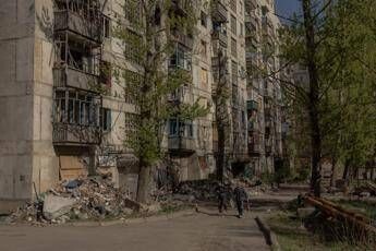 Ucraina-Russia, scaduta la tregua. Trump: “Speriamo in un accordo questa settimana”