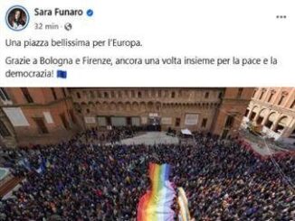 'Una piazza per l'Europa' a Bologna. Prodi: "Corriamo verso il futuro, non c'è più tempo" 2 Una piazza per lEuropa a Bologna. Prodi Corriamo verso il futuro non ce piu tempo