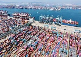 Usa Nuove tasse sulle navi cinesi. Stop di Pechino a Gnl americano