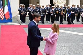 Vance a Palazzo Chigi con Meloni dialogo su dazi e Ucraina. La premier sente von der Leyen