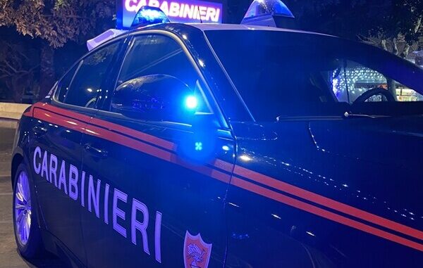 carabinieri auto notturn