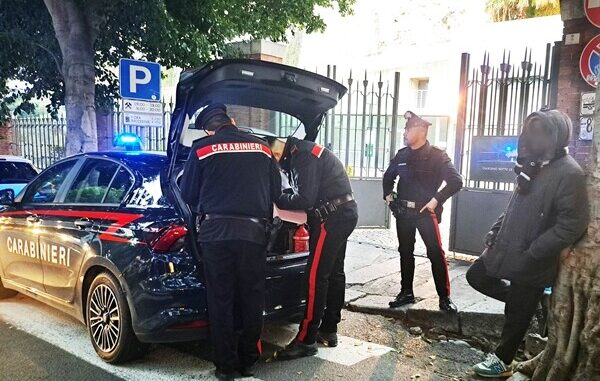 carabinieri cagliari controlli extracomunitari ridim carabinieri Cagliari controlli ad extracomunitari