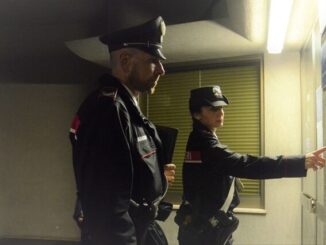 carabinieri coppia