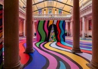 glo presenta Hyper Portal di Michela Picchi e debutta nel fashion