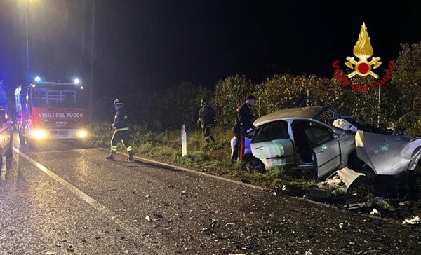 scontro frontale tra due auto a Capoterra