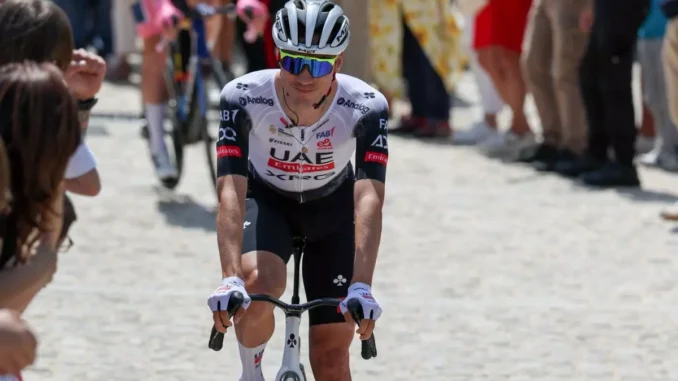 Ayuso vince in salita a Tagliacozzo, Roglic in maglia rosa