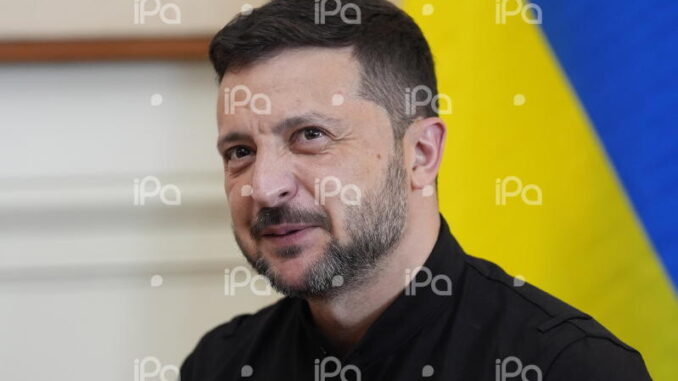 Ucraina, Zelensky rilancia proposta per negoziati fra leader