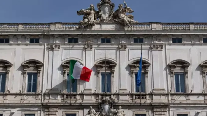 Consulta, madre intenzionale può riconoscere figlio nato con Pma