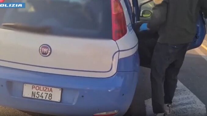 Aveva manuale per realizzare bombe, arrestato a Lecco 20enne egiziano