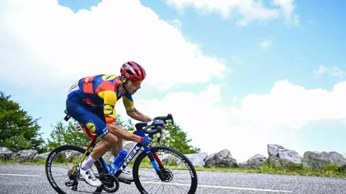 Acuto di Carlos Verona ad Asiago, Del Toro resta leader del Giro