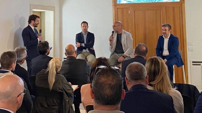 COMUNICATO STAMPA SPONSORIZZATO - Padova punta alla neutralità climatica:le imprese fanno sistema per raggiungere i 300 MW di fotovoltaico 1 COMUNICATO STAMPA SPONSORIZZATO Padova punta alla neutralita climaticale imprese fanno sistema per raggiungere i 300 MW di fotovoltaico