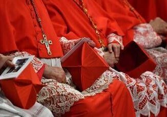 Conclave oggi doppia congregazione per i cardinali. Il nuovo Papa Speriamo in 3 4 giorni