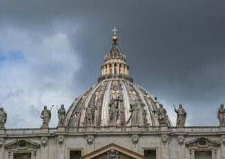 Conclave secondo giorno di votazioni per eleggere il nuovo Papa