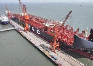 Dazi Usa e Cina annunciano sospensione parte tariffe per 90 giorni