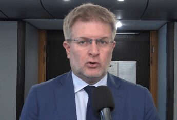 Edilizia, Fidanza (Fdi): “Commissione intervenga per neutralità tecnologica su stop a caldaie a gas”