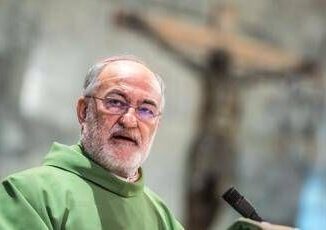 Elezione nuovo Papa via al Conclave chi e il cardinale Cristobal Lopez Romero