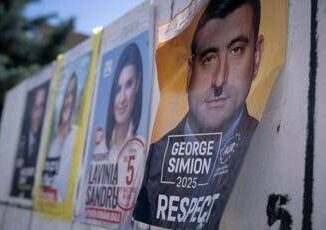 Elezioni Romania exit poll premiano Simion al primo turno ha oltre il 30 dei voti