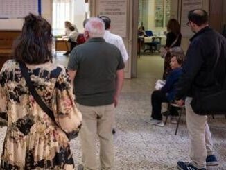 Elezioni comunali affluenza ore 12 al 1355. Urne aperte oggi e domani