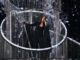 Eurovision fischi alla cantante israeliana Yuval Rapahel sventola bandiera palestinese