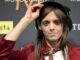 Eurovision oggi il debutto di Lucio Corsi il primo dopo 27 anni a suonare uno strumento sul palco