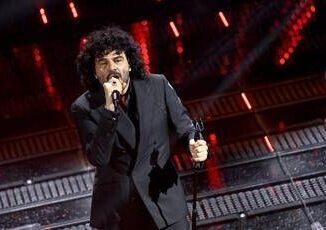 Francesco Renga annulla due concerti Problemi di salute sono mortificato