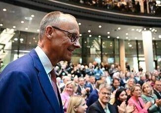 Germania, Merz pronto a giurare come cancelliere: Bundestag al voto 4 Germania Merz pronto a giurare come cancelliere Bundestag al voto