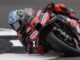Gp Silverstone capolavoro Bezzecchi. Marc Marquez terzo cade Bagnaia