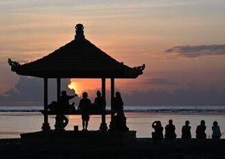 Indonesia mega blackout spegne Bali aeroporto in tilt