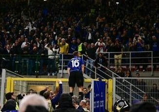 Inter Barcellona arresto cardiaco a San Siro per un tifoso Defibrillato 4 volte