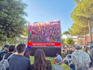 Internazionali il Foro e la fumata bianca Habemus Papam. E ce chi piange