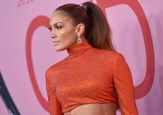 Jennifer Lopez in concerto a Lucca il 21 luglio 1.400 euro per un selfie