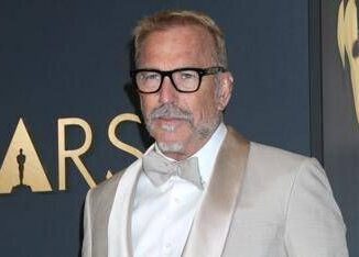 Kevin Costner scena di stupro non prevista sul set una stunt lo denuncia