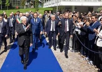 Mattarella Pace duratura con salari equi protezione sociale e liberta sindacale