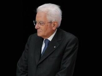 Mattarella visita la tomba di Papa Francesco a Santa Maria Maggiore