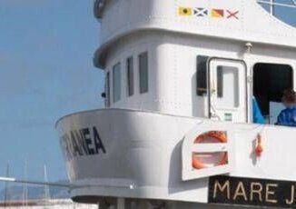 Migranti rinviati a giudizio comandante ed equipaggio Mare Jonio
