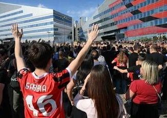 Milan Monza al 15 curva rossonera abbandona lo stadio