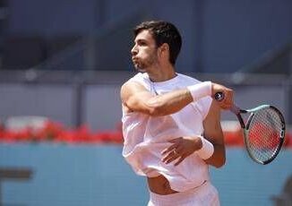 Musetti battuto in semifinale Madrid Draper vince in 2 set