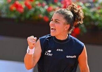 Paolini, il sogno continua: supera Stearns e va in finale agli Internazionali 4 Paolini il sogno continua supera Stearns e va in finale agli Internazionali