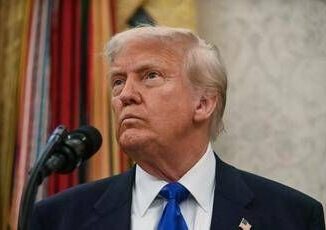 Papa Leone XIV Trump Congratulazioni a Prevost un onore primo Pontefice americano