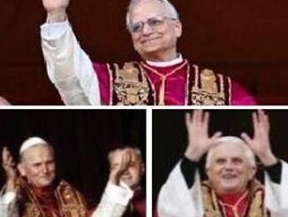 Papa Prevost come Wojtyla e Ratzinger alla loggia con stola mozzetta e rocchetto
