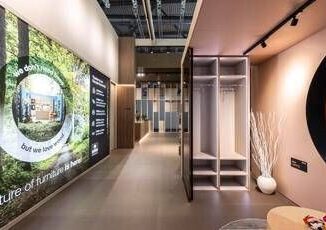 Produzione sostenibile di mobili di design Gruppo Saviola a Interzum 2025