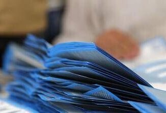 Sondaggi politici Fratelli dItalia e Pd crescono. M5S e Lega stop