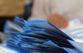 Sondaggi politici, Fratelli d’Italia e Pd crescono. M5S e Lega stop