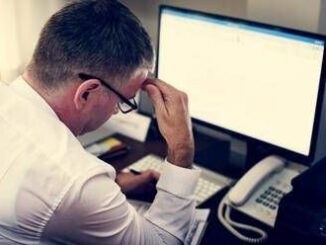 Troppo lavoro cambia il cervello lo studio